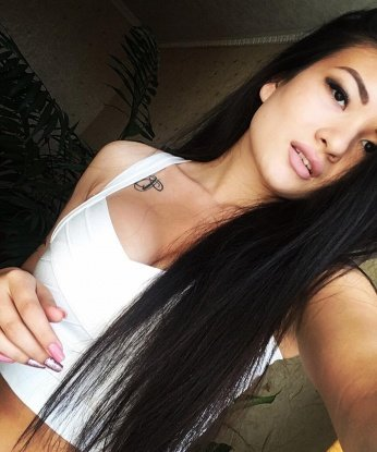 Живу в Москве и готова воплотить твои фантазии в реальность.
Подарю тебе незабываемый опыт, который заставит твоё сердце трепетать от восторга.
Мои услуги включают глубокий орал, римминг, массаж, секс в разных позах и фетишные желания. ❤️
Отзывы о моей работе говорят сами за себя – мои клиенты отмечают профессионализм, доброту и удивительные навыки.
Смотри мои фото, чтобы увидеть, насколько я привлекательна и соблазнительна.
Встретимся в Москве и подарим друг другу незабываемые моменты страсти и наслаждения. Не упусти свой шанс и позвони мне уже сейчас. ✨ 2830, 24 года